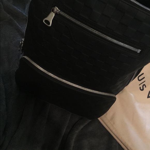 Black Louis Vuitton Backpack - Picture 5 of 8